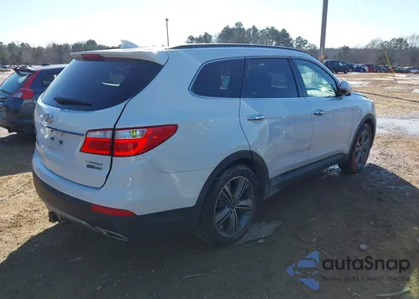 2015 Hyundai Santa Fe Limited z USA, uszkodzony, nr VIN KM8SRDHF1FU124418